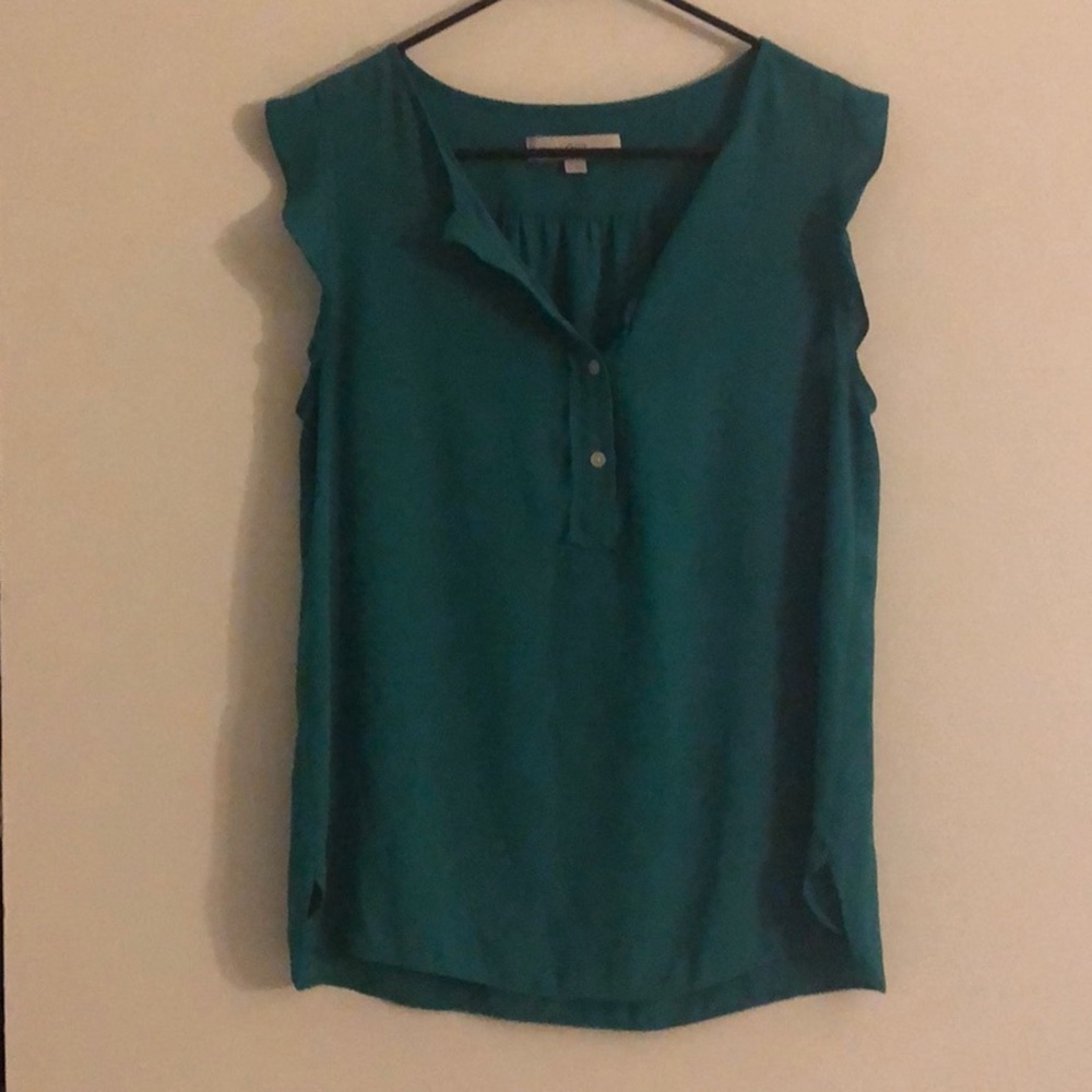 Green ruffle Henley shell